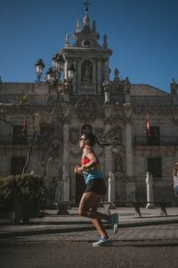Pan Mayado presenta la media maratón: imagen deportiva captada por YoukMedia.